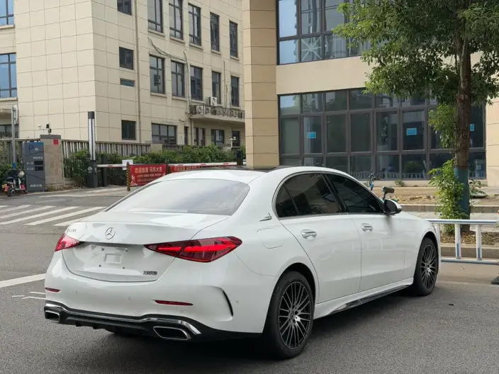 Mercedes-Benz C-Class 2022 Model C 260 L Sports Edition – фото 6