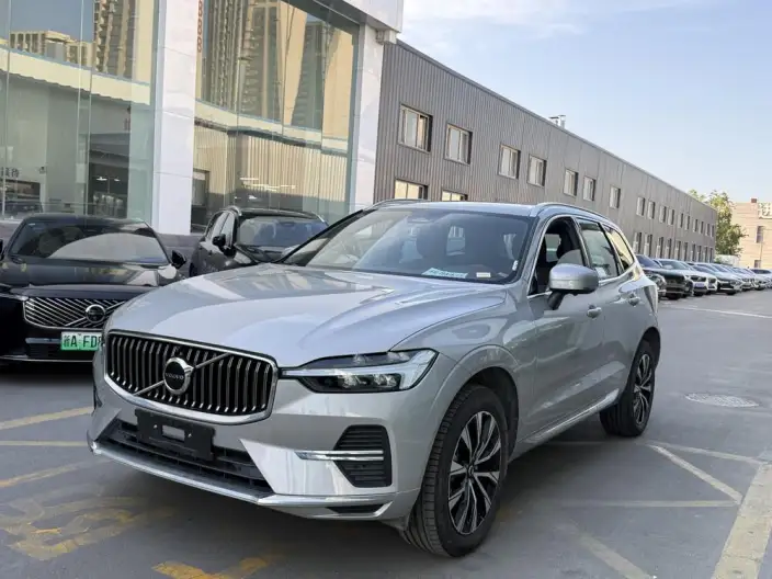 Volvo XC60 2025 Model B5 4WD Smart Range Deluxe Edition