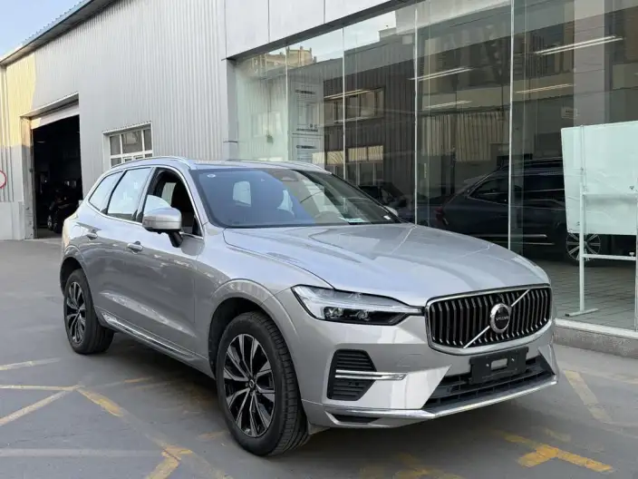 Volvo XC60 2025 Model B5 4WD Smart Range Deluxe Edition