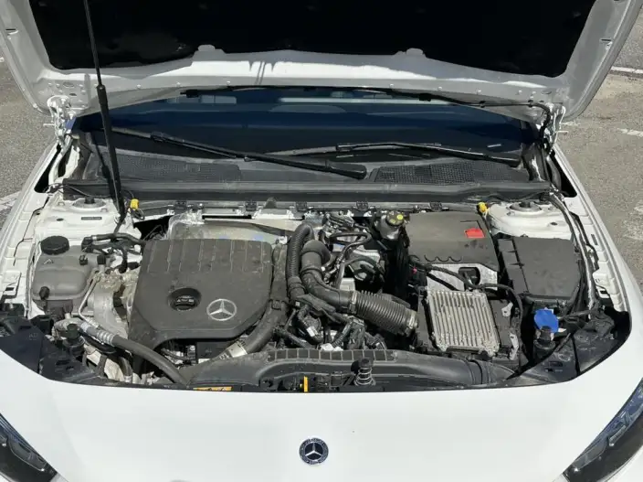 Mercedes-Benz A-class 2024 Model A 180 L – фото 7