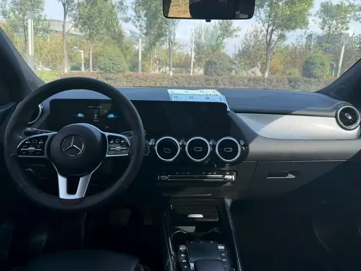 Mercedes-Benz GLA 2020 Model GLA 180 – фото 7