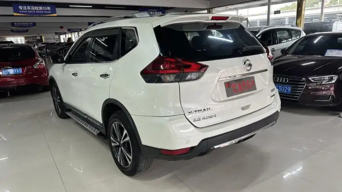 Nissan X-Trail 2020 Model 2.5L CVT Luxury Pilot Edition 4WD – фото 5