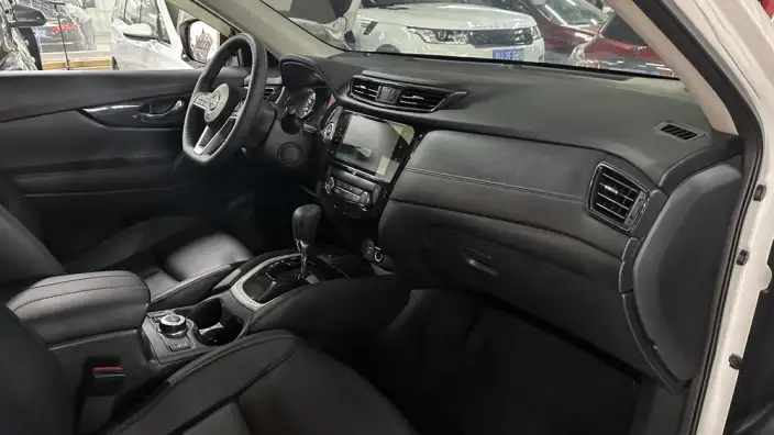 Nissan X-Trail 2020 Model 2.5L CVT Luxury Pilot Edition 4WD – фото 9