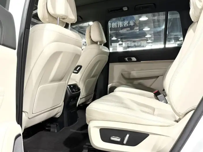 Li Auto ONE 2021 Model Extended Range 6 seat Edition – фото 9