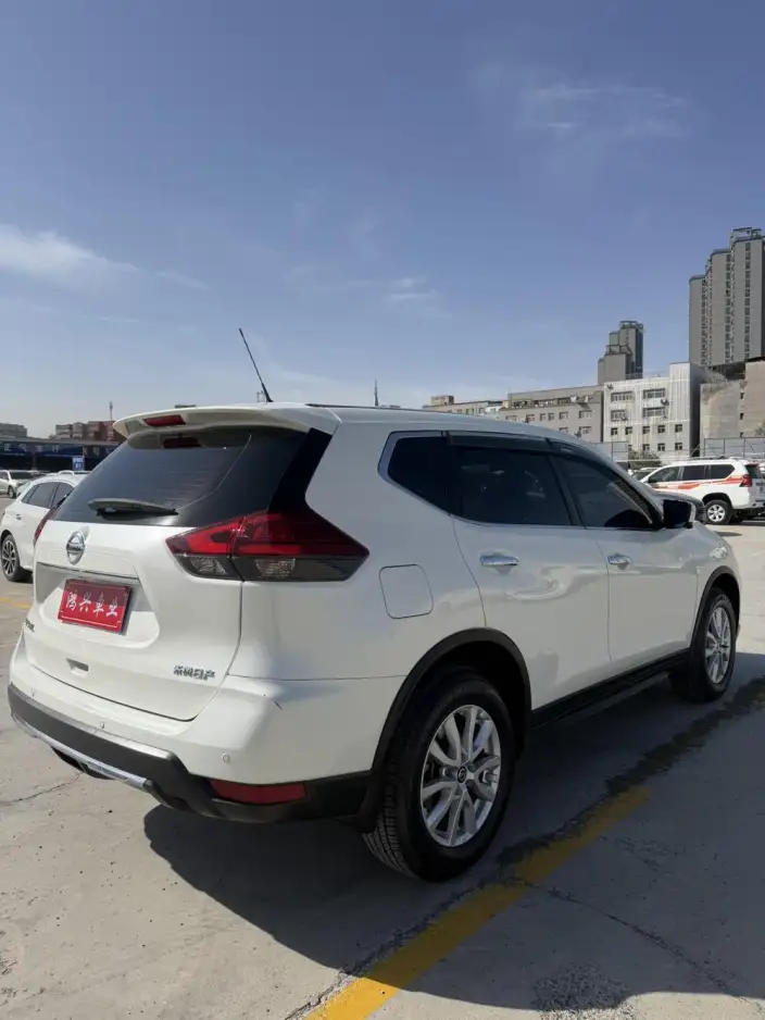 Nissan X-Trail 2023 Model Classic Edition 2.0L 2WD Smart Connect Premium – фото 6