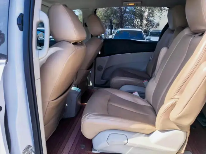 Buick GL8 2021 Model Business class 652T Comfort Model – фото 9