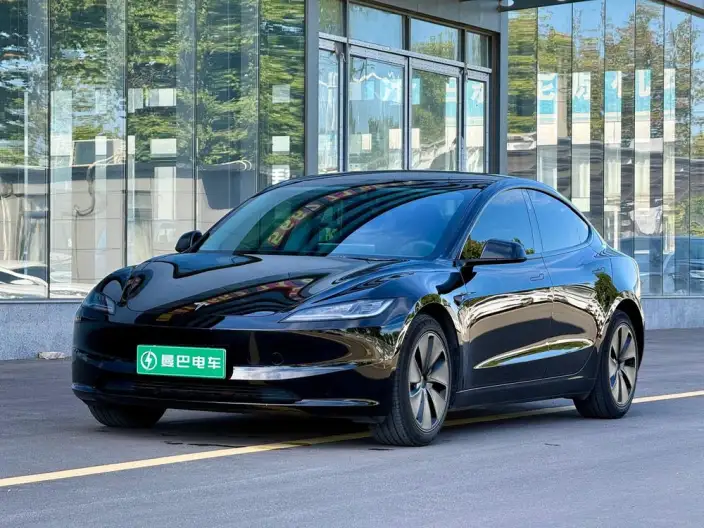 Model 3 2023 Model Rear-wheel drive version – фото 1