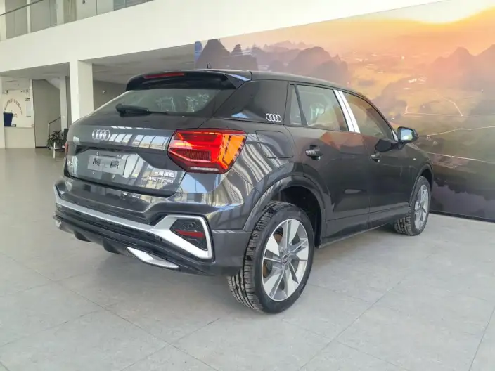 AUDI Q2L 2025 Model 35 TFSI Fashion Dynamic Model – фото 6