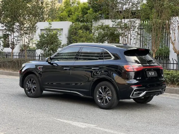 Hongqi HS5 2023 Model 2.0T Flag Xiang Pro Edition – фото 4