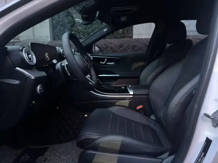 Mercedes-Benz C-Class 2023 Model C 200 L Sports Edition – фото 8