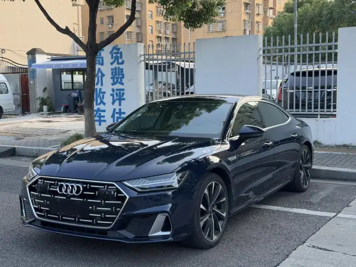 Audi A7 L 2022 Model 45 TFSI quattro S-line Black Samurai Edition