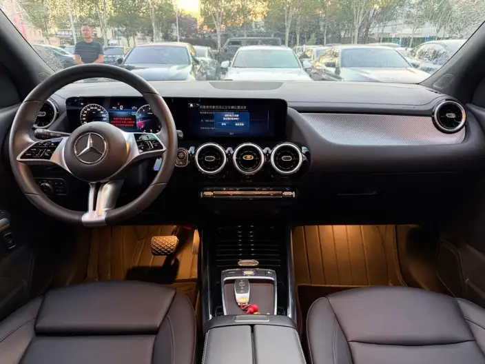 Mercedes-Benz GLA 2024 Model GLA 200 – фото 5