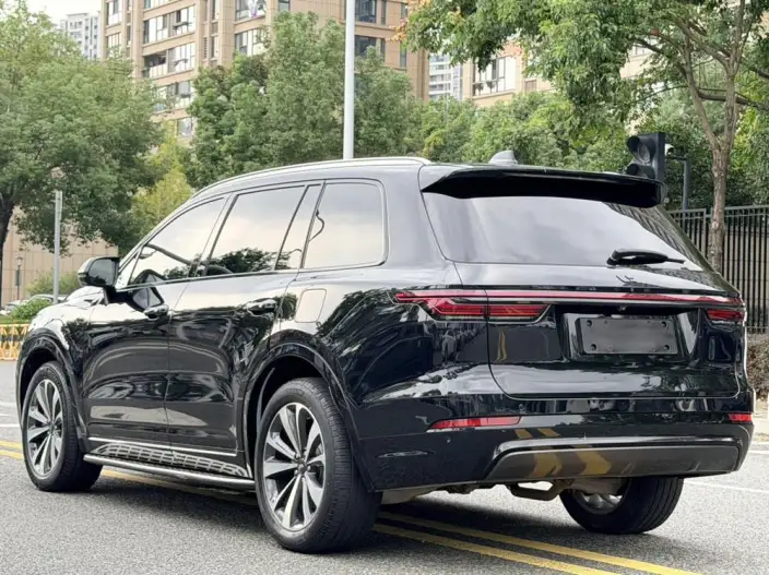 Li Auto ONE 2020 Model Extended Range 6 seat Edition – фото 5