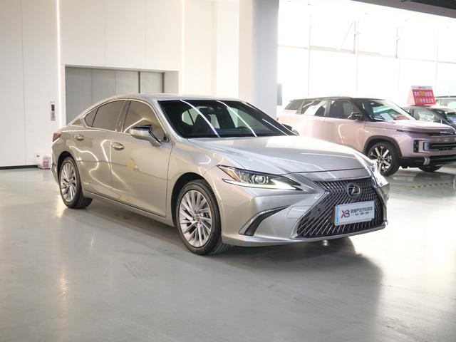 Lexus ES 2022 200 Excellence – фото 4