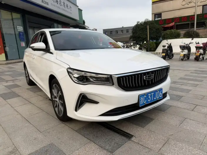 Geely Emgrand 2023 Model No. 4 Gen Champion Edition 1.5L CVT Luxury Model – фото 3