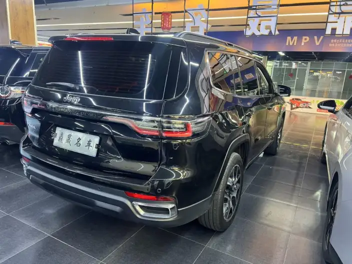 Grand Commander 2022 Model 2.0T 2WD Elite Edition – фото 6
