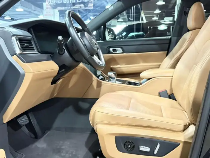 Li Auto ONE 2021 Model Extended Range 6 seat Edition – фото 8