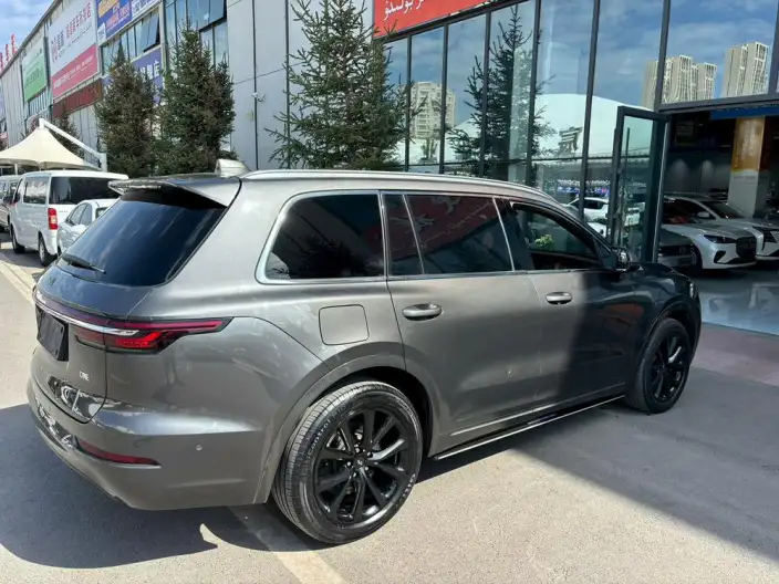 Li Auto ONE 2021 Model Extended Range 6 seat Edition – фото 6