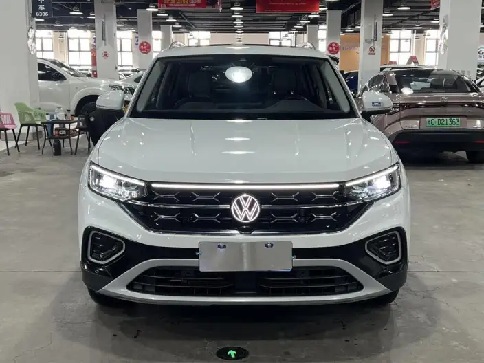 Volkswagen Tayron 2023 Model 330TSI 2WD Luxury Plus Advanced version – фото 2