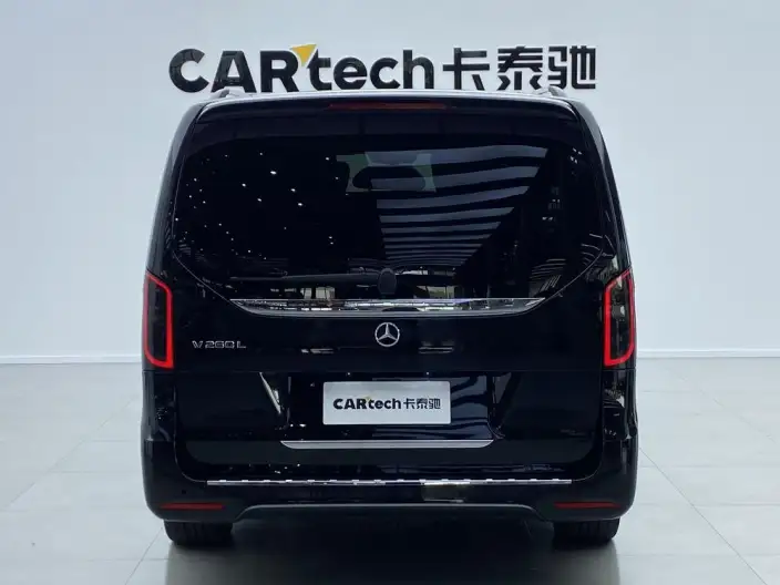 Mercedes-Benz V-Class 2021 Model V 260 L Long wheelbase Deluxe Edition – фото 3