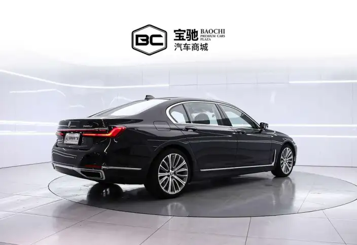 BMW 7 Series 2021 Model 740Li Leading Model M Sports Set – фото 4