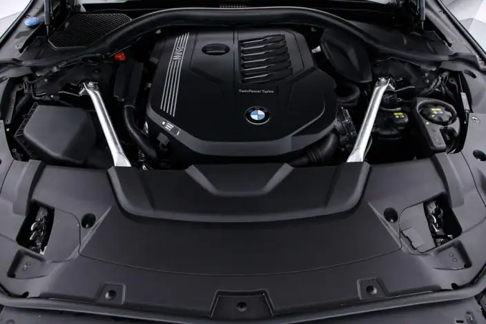 BMW 7 Series 2021 Model 740Li Leading Model M Sports Set – фото 5