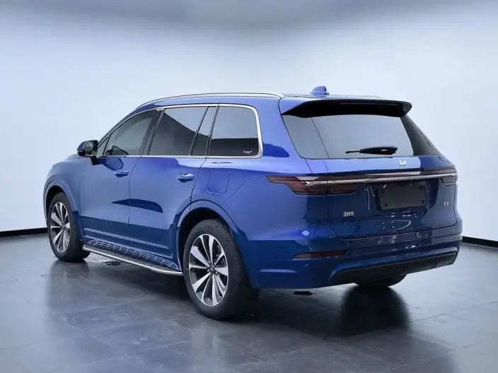 Li Auto ONE 2020 Model Extended Range 6 seat Edition – фото 4