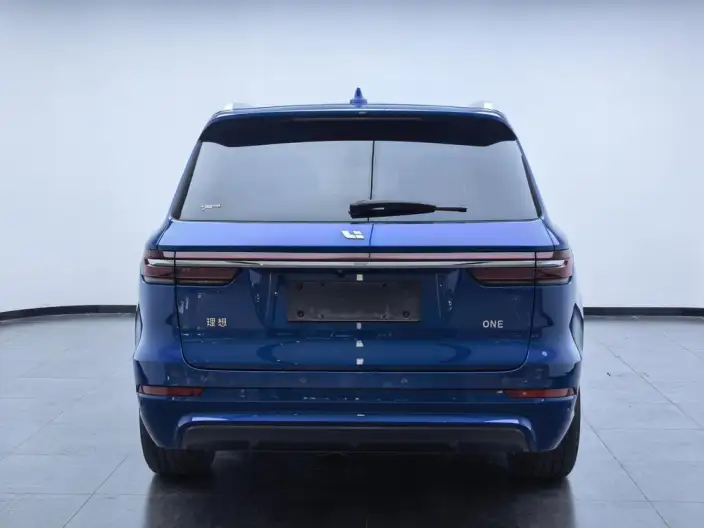 Li Auto ONE 2020 Model Extended Range 6 seat Edition – фото 5