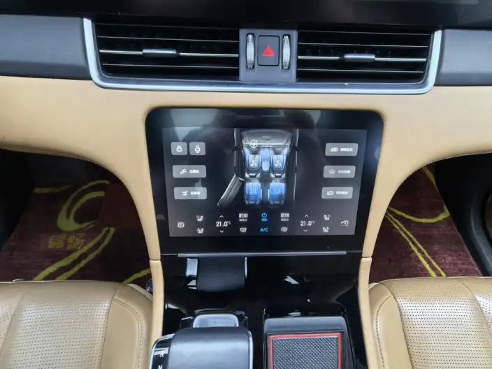 Li Auto ONE 2020 Model Extended Range 6 seat Edition – фото 9