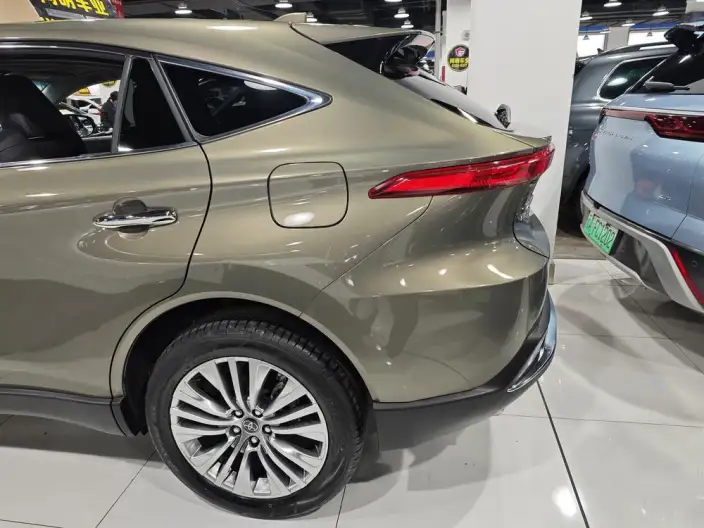 Toyota Harrier 2023 Model Intelligent Hybrid 2.5L E-CVT 4WD Deluxe Edition – фото 9