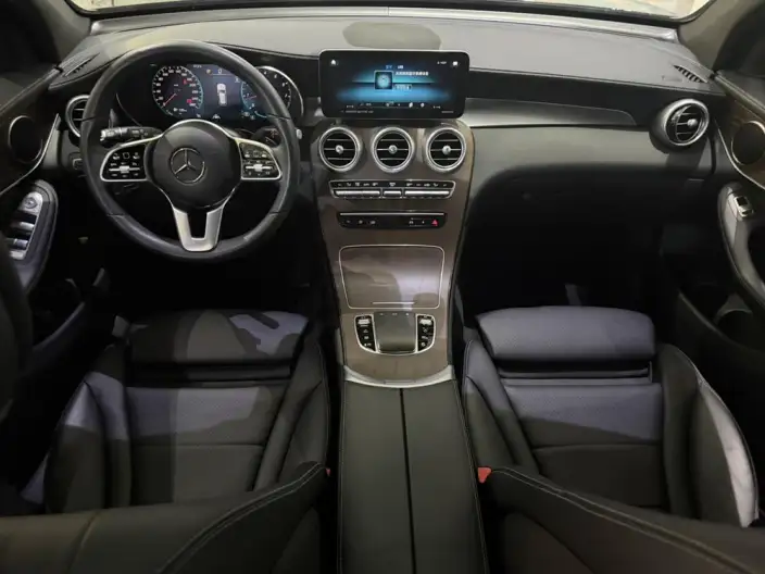 Mercedes-Benz GLC 2022 Model GLC 300 L 4MATIC Dynamic Model Collector Edition – фото 8