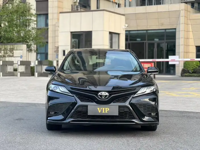 Toyota Camry 2022 Model 2.0S Knight Edition – фото 2