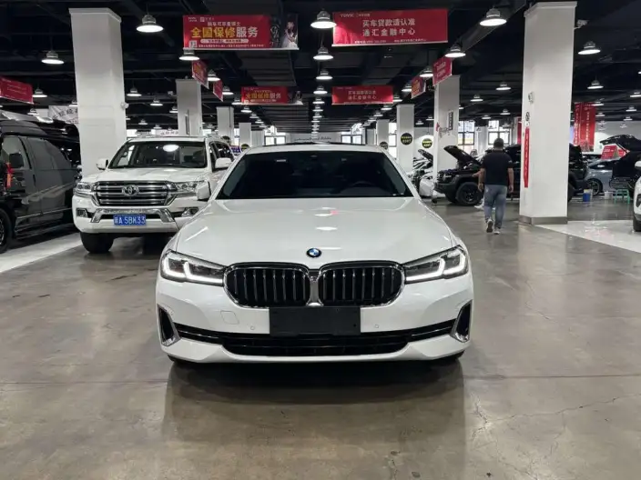 BMW 5 Series 2023 Model 530Li Leading Model Luxury Set – фото 2