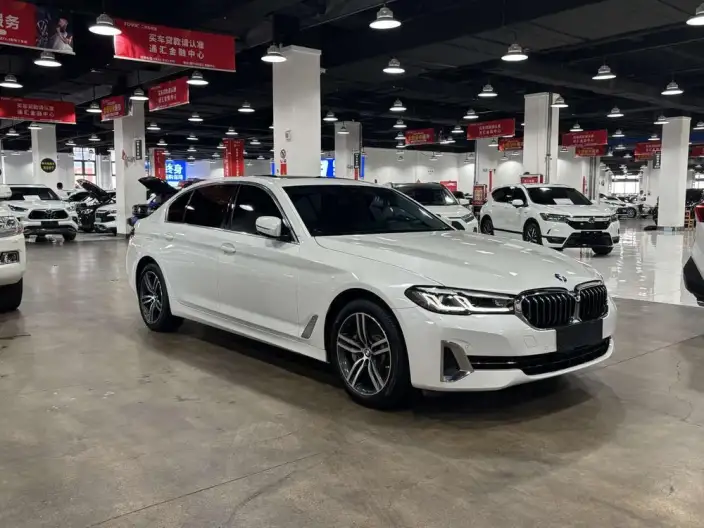 BMW 5 Series 2023 Model 530Li Leading Model Luxury Set – фото 3