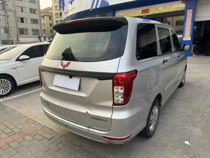 Wuling Hongguang 2021 Model 1.5L S Manual Standard Model – фото 4