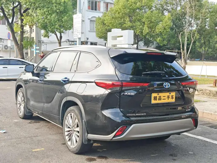 Toyota Highlander 2022 Model Hybrid 2.5L 4WD Supreme Edition 7 seat – фото 4