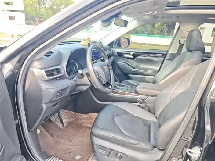 Toyota Highlander 2022 Model Hybrid 2.5L 4WD Supreme Edition 7 seat – фото 8