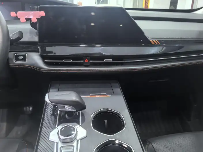 Changan UNI-K iDD 2022 Model Blue whale iDD 1.5T 130km Noble Model – фото 9
