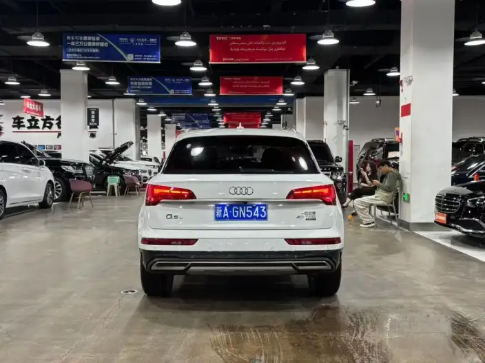 Audi Q5L 2023 Model 40T Luxury Dynamic Model – фото 5