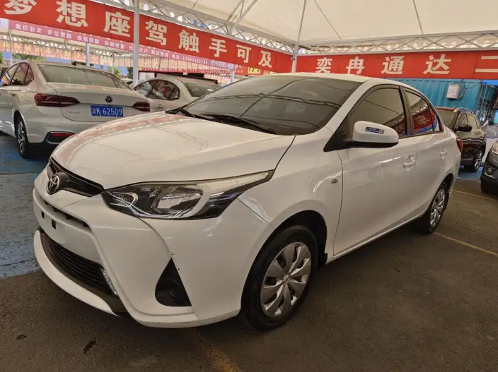 Toyota YARIS L Yaris Sedan 2021 Model 1.5L CVT Leading version – фото 1