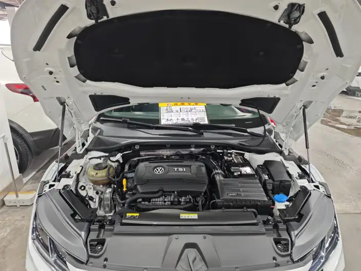 Volkswagen CC 2023 Model 380TSI Eye-catching version – фото 7