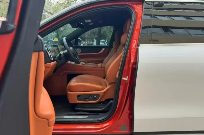 Aito M9 2024 Model Extended Range Ultra VI seat Edition – фото 10
