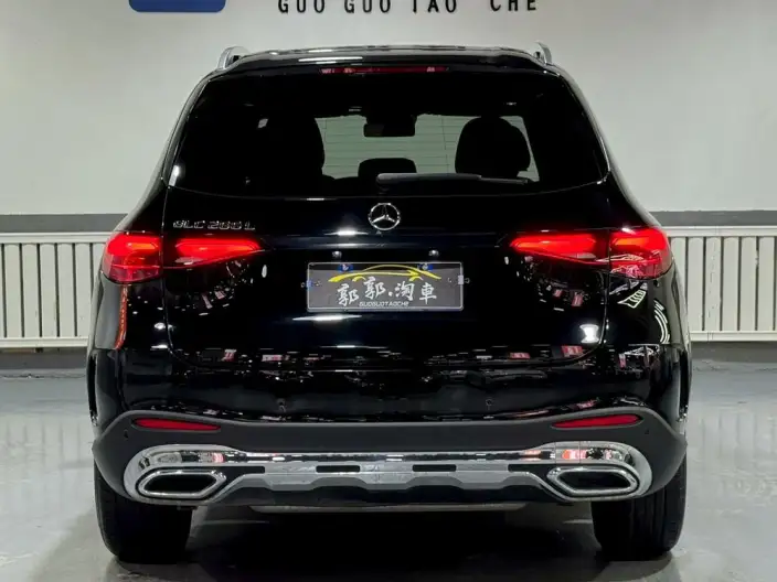 Mercedes-Benz GLC 2024 Model GLC 260 L 4MATIC Luxury Model 5 seat – фото 6
