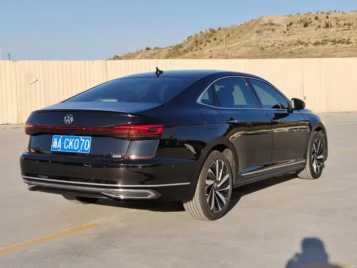Volkswagen Passat 2022 Model 330TSI Starry sky Premium Edition – фото 6