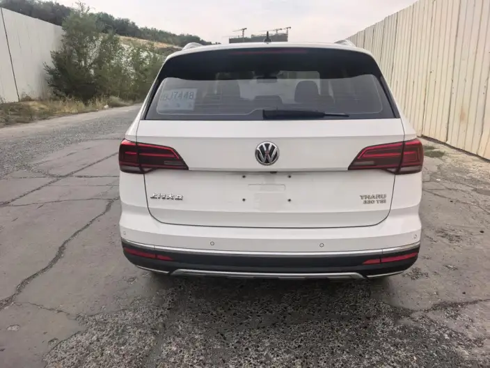 Volkswagen Tharu 2020 Model 330TSI 4WD Deluxe Edition PLUS China VI – фото 5