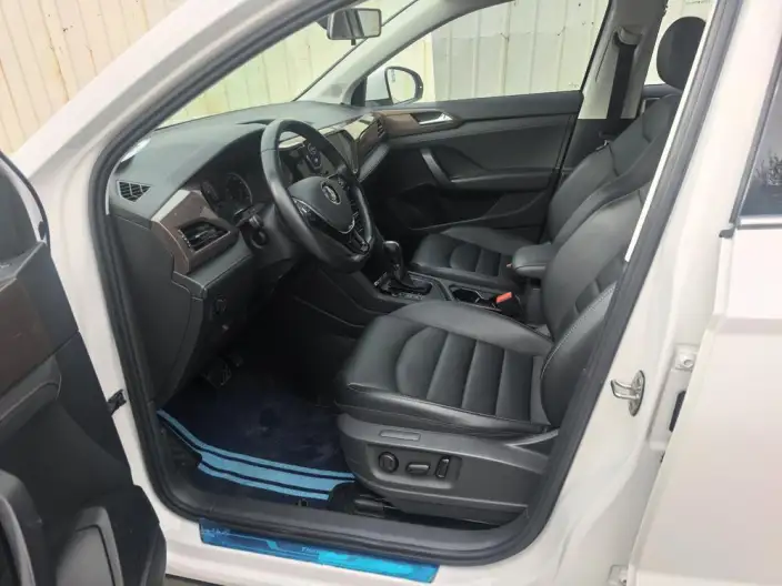 Volkswagen Tharu 2020 Model 330TSI 4WD Deluxe Edition PLUS China VI – фото 8