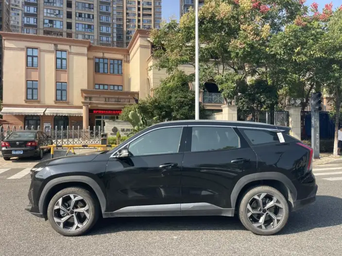 Geely Boyue L 2024 Model 1.5TD DCT Premium Edition – фото 4