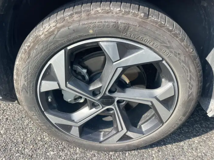 Geely Boyue L 2024 Model 1.5TD DCT Premium Edition – фото 8