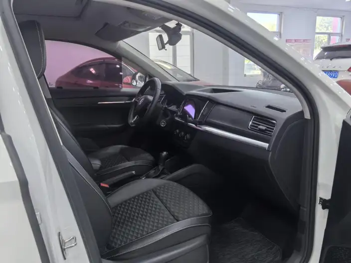 Skoda Kamiq 2020 Model 1.5L Automatic Comfort Edition – фото 7