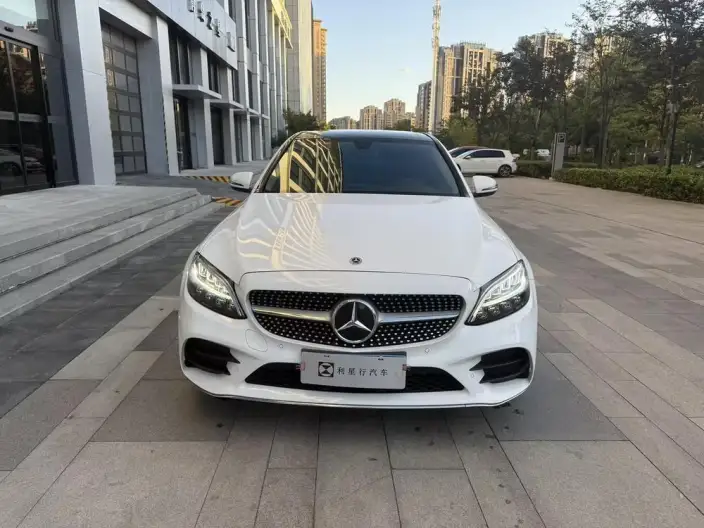 Mercedes-Benz C-Class 2021 Model C 260 L Sports Edition – фото 2